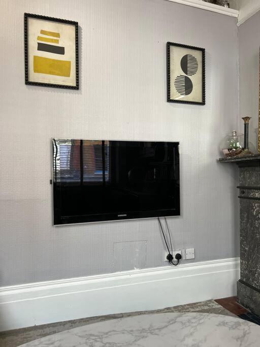 Central London Apartment Apartament *